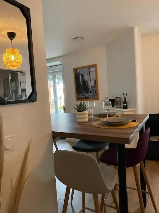 Duplex Le Brooklyn En Plein Centre De Mordelles Apartman